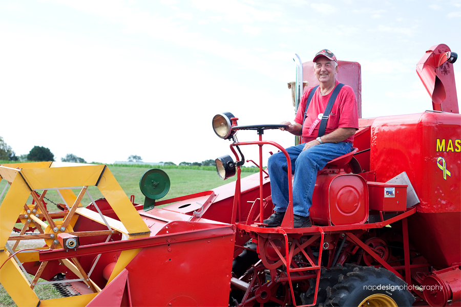 Holo_28_Combine Lenwood Holo - Massey Harris Test Combine